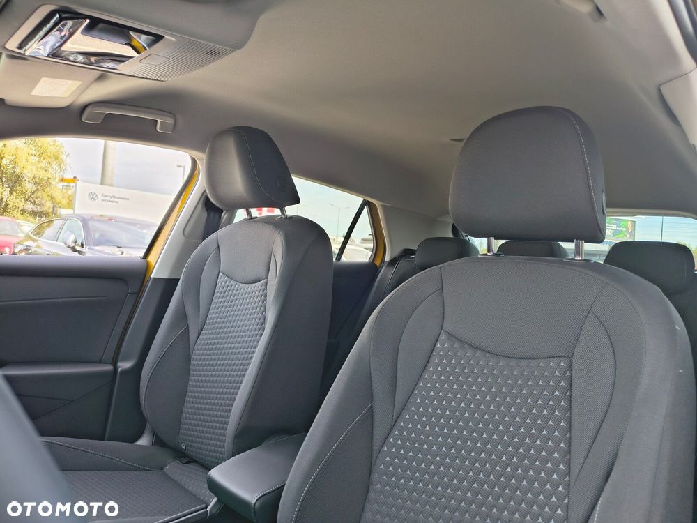 Volkswagen T-Roc - 19