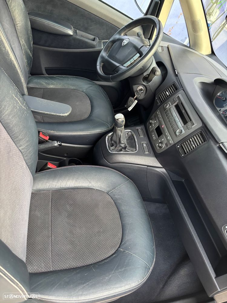 Lancia Musa 1.3 16V M-jet Platino - 5
