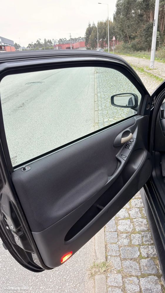 Fiat Stilo 1.9 JTD Multijet Dy. Sp. - 9