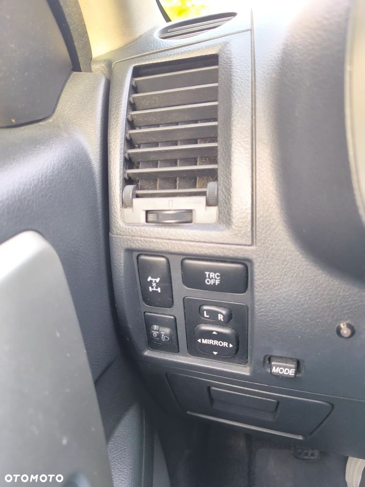 Daihatsu Terios 1.5 - 10