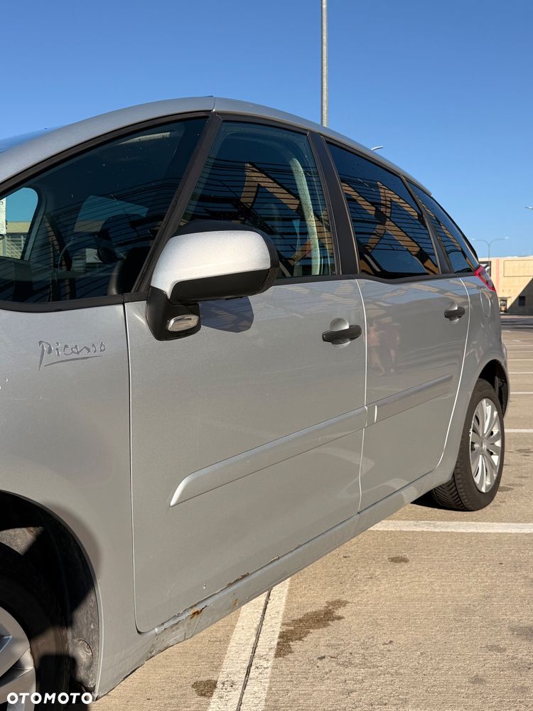 Citroën C4 1.6 HDi SX - 11