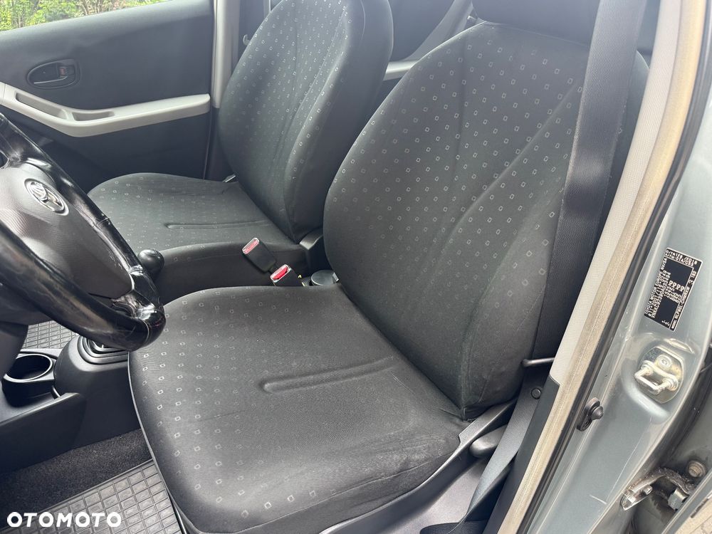Toyota Yaris 1.4 D-4D Luna - 13