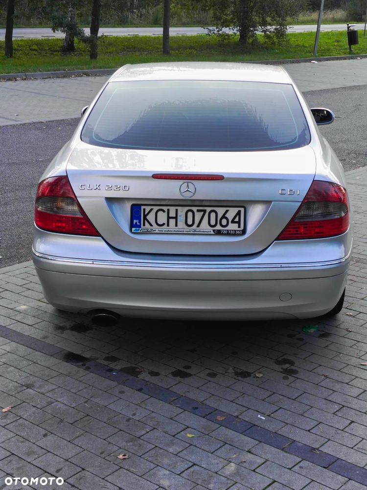 Mercedes-Benz CLK 220 CDI Avantgarde - 2
