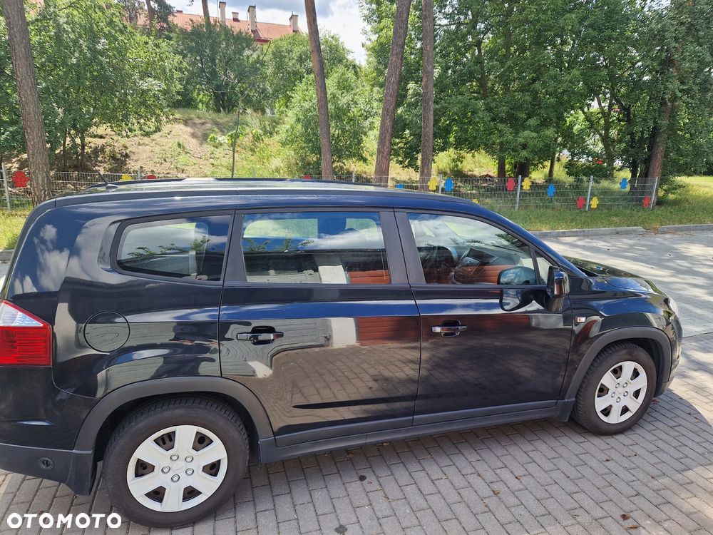 Chevrolet Orlando 1.8 LS+ - 21