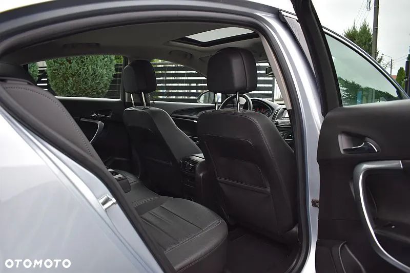 Opel Insignia 1.6 T Executive - 19