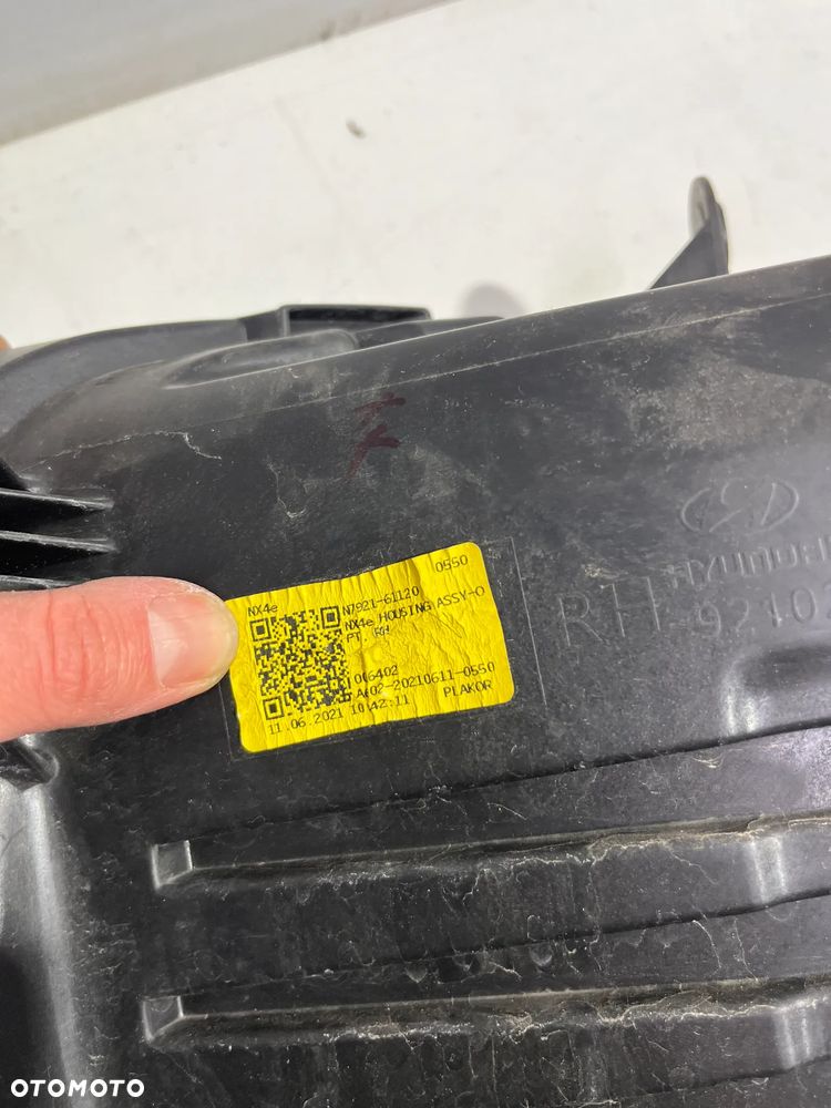 LAMPA PRZÓD PRAWA HYUNDAI TUCSON IV 2021R 92102-N7100 - 7