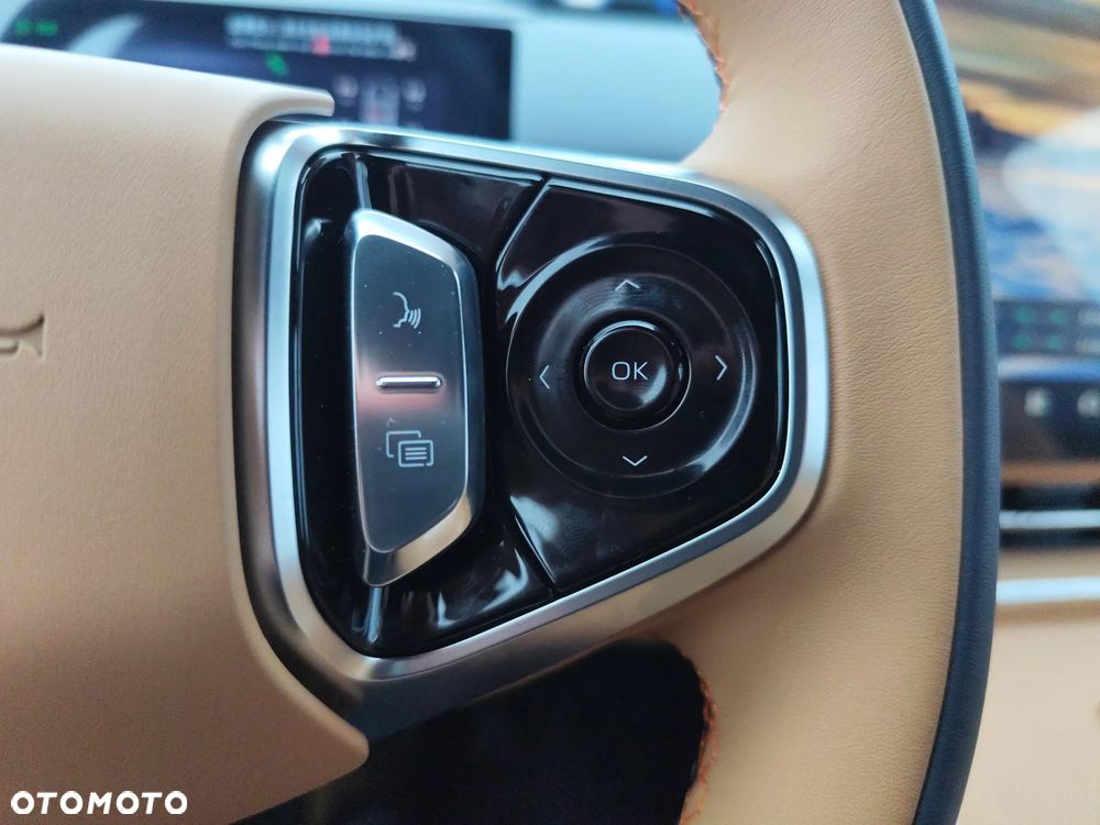 Geely Starray EM-i 1.5 PHEV Max - 22