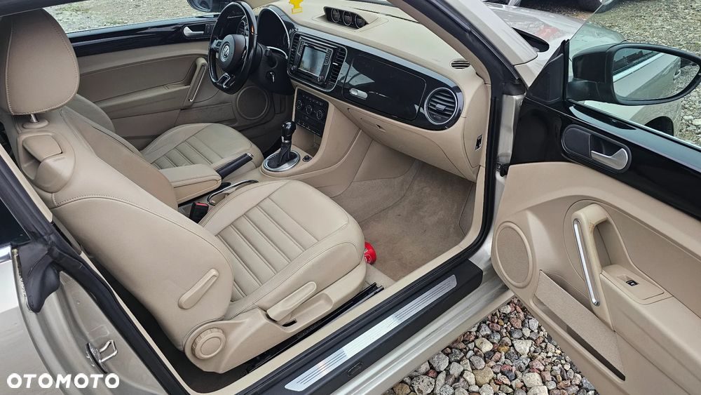 Volkswagen Beetle 1.4 TSI BMT Design DSG - 34