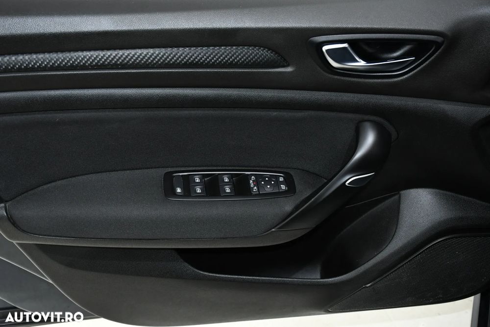 Renault Megane BLUE dCi 115 BUSINESS EDITION - 29