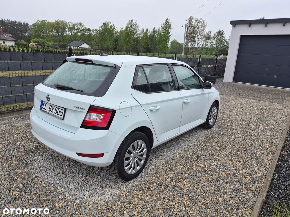 Skoda Fabia 1.0 Style - 8