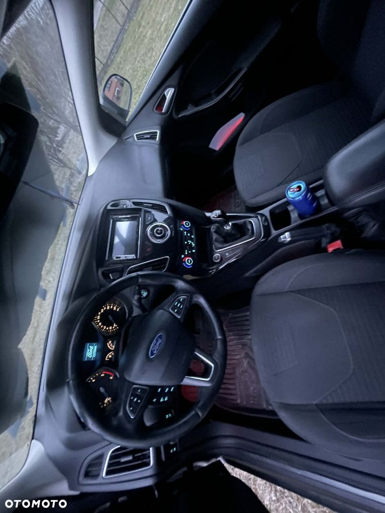 Ford Focus 1.6 TDCi Edition - 11