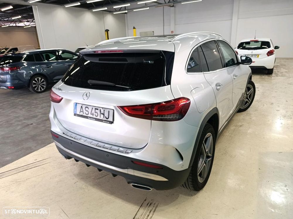 Mercedes-Benz GLA 250 e AMG Line - 4