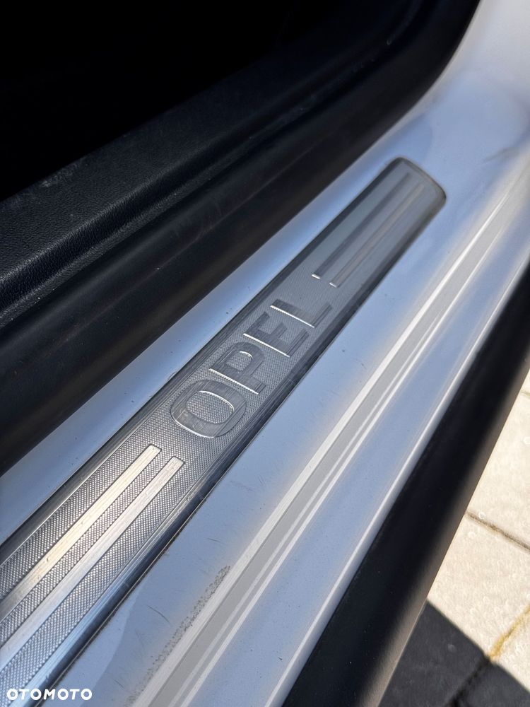 Opel Insignia 1.5 T GPF Elite S&S - 23