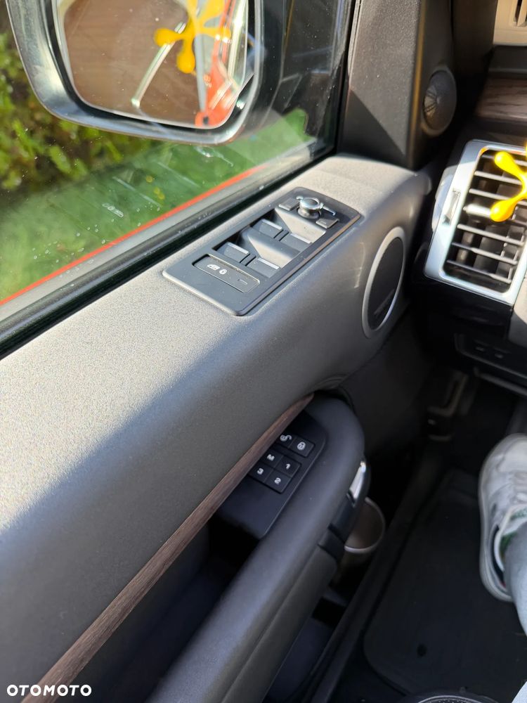 Land Rover Discovery 3.0 TD6 HSE - 16