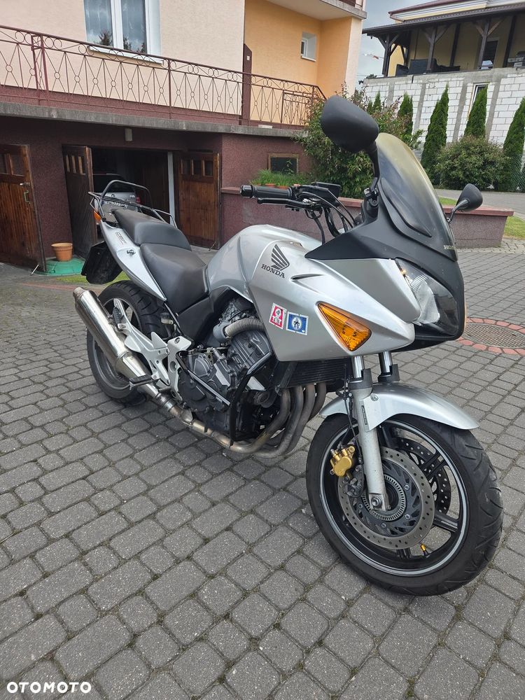 Honda CBF - 2