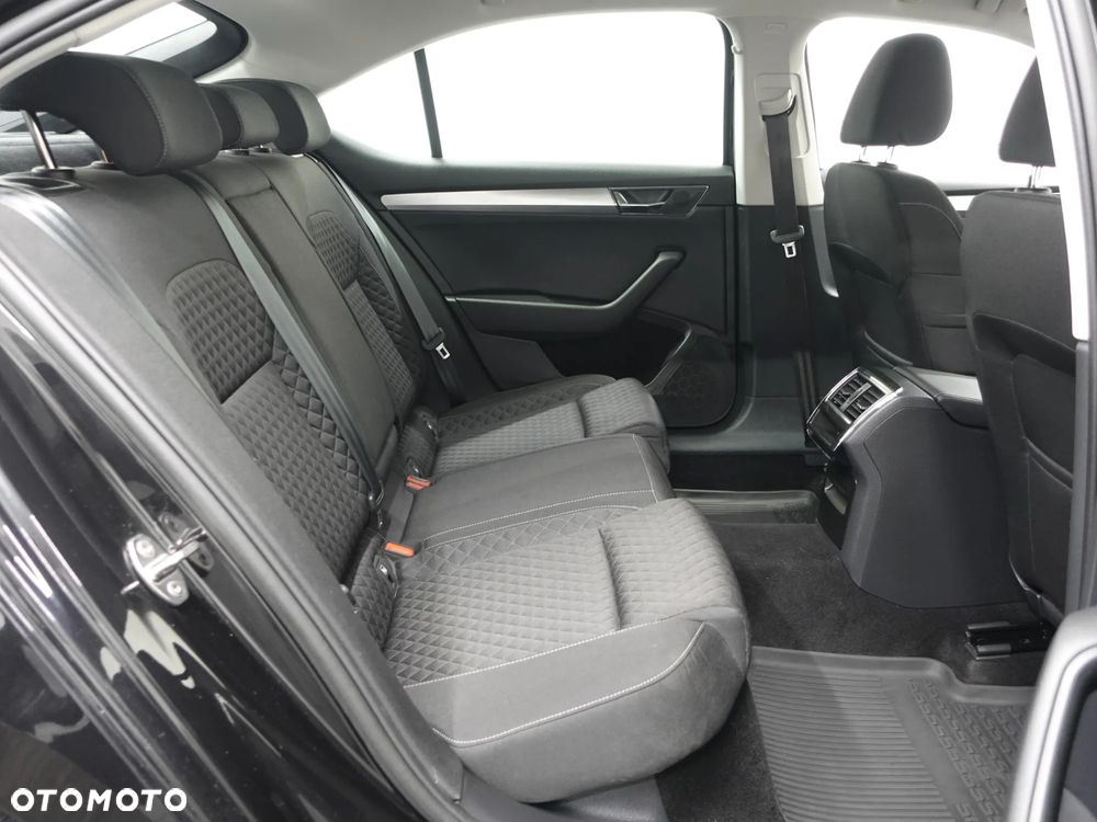 Skoda Superb 1.5 TSI ACT Ambition - 22
