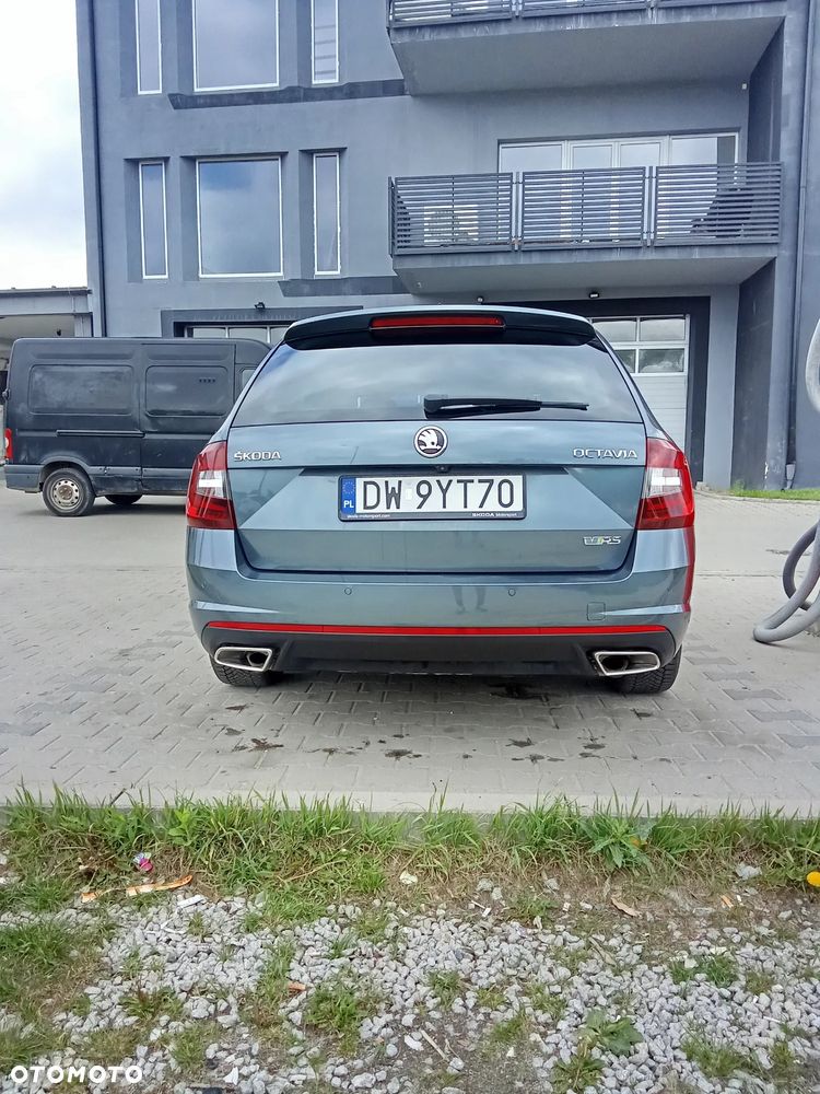 Skoda Octavia 2.0 TSI RS 245 DSG - 8