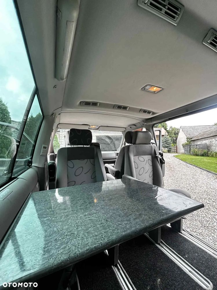 Volkswagen Multivan TDI - 8