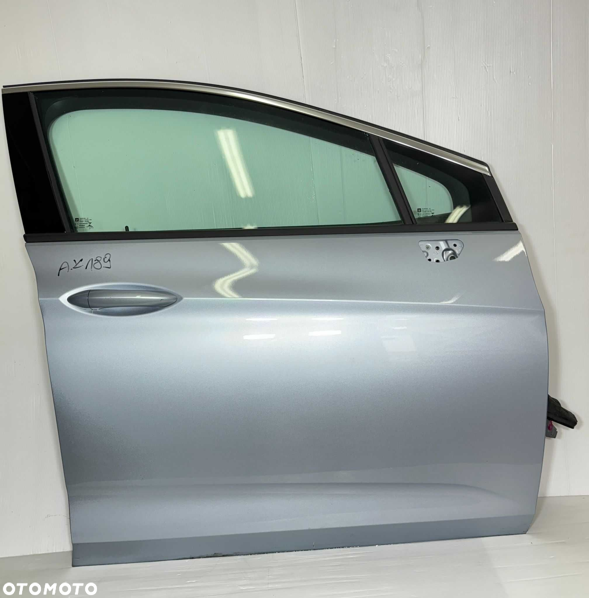 Opel Astra k Drzwi prawe przód Z189 - 4