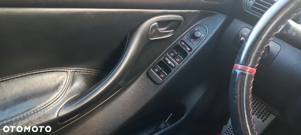 Seat Leon 1.8T Cupra R - 10
