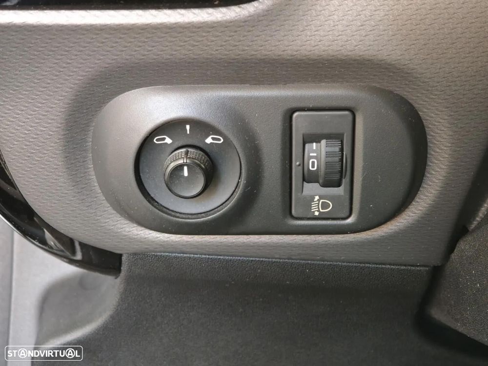 Citroën C4 Cactus 1.2 PureTech Feel - 19