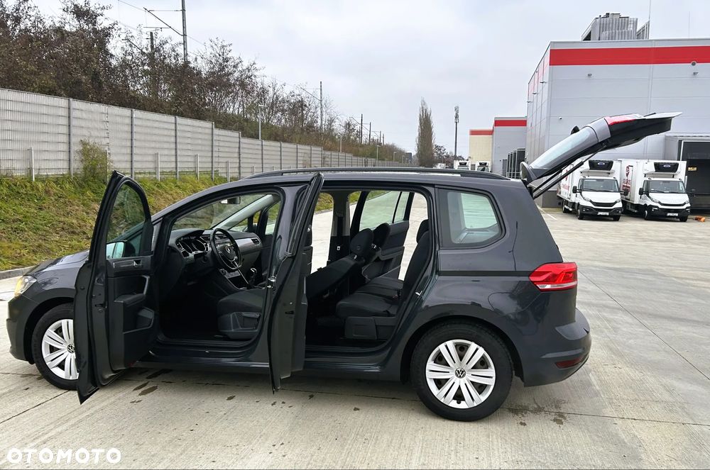 Volkswagen Touran 1.5 TSI EVO Trendline - 7