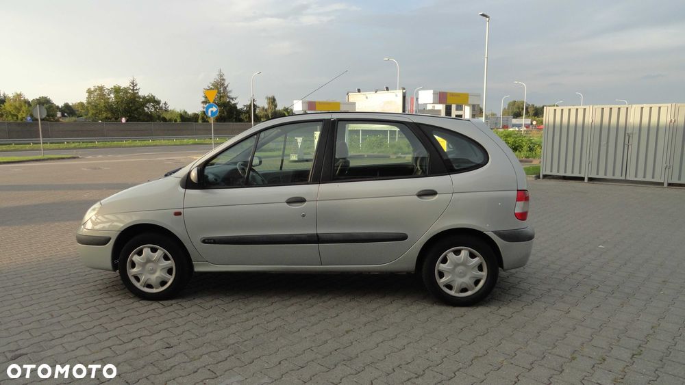 Renault Scenic - 5