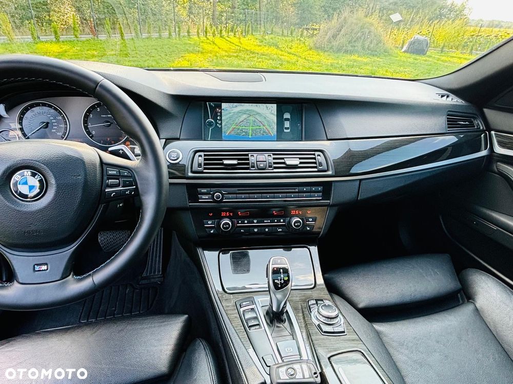 BMW Seria 5 535i Sport-Aut Luxury Line - 14