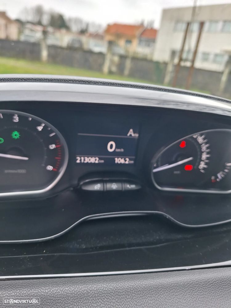 Peugeot 208 e-HDi 68 EGS5 Stop&Start Active - 18