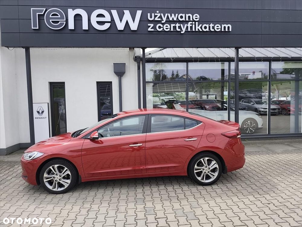 Hyundai Elantra 1.6 Comfort - 3