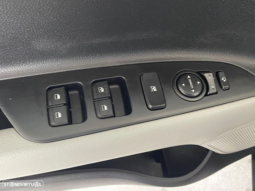 Kia Stonic 1.0 T-GDI 120 Vision - 18