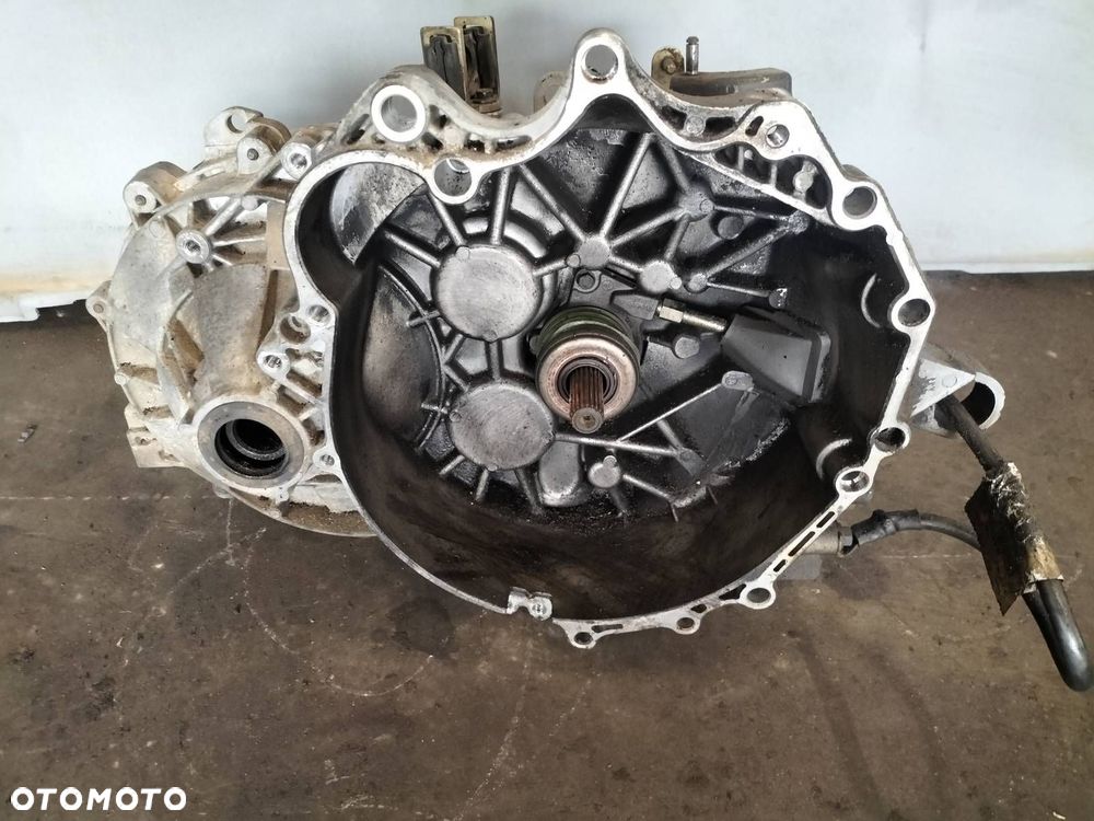 PRZEKŁADKA NA MANUAL SKRZYNIA 5 BIEGÓW VOLVO S80 I 2.5 TDI P1208961 - 16