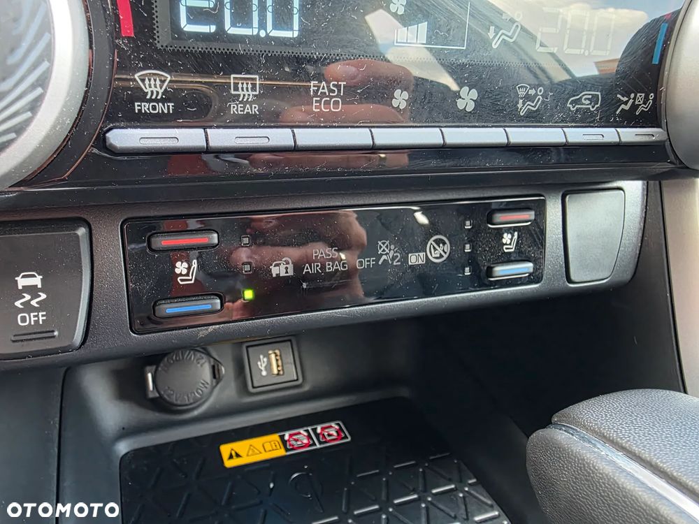 Toyota RAV4 2.5 Hybrid Executive 4x4 - 35