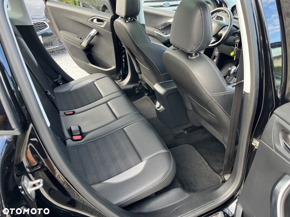 Peugeot 2008 PureTech 110 Stop&Start Allure - 14