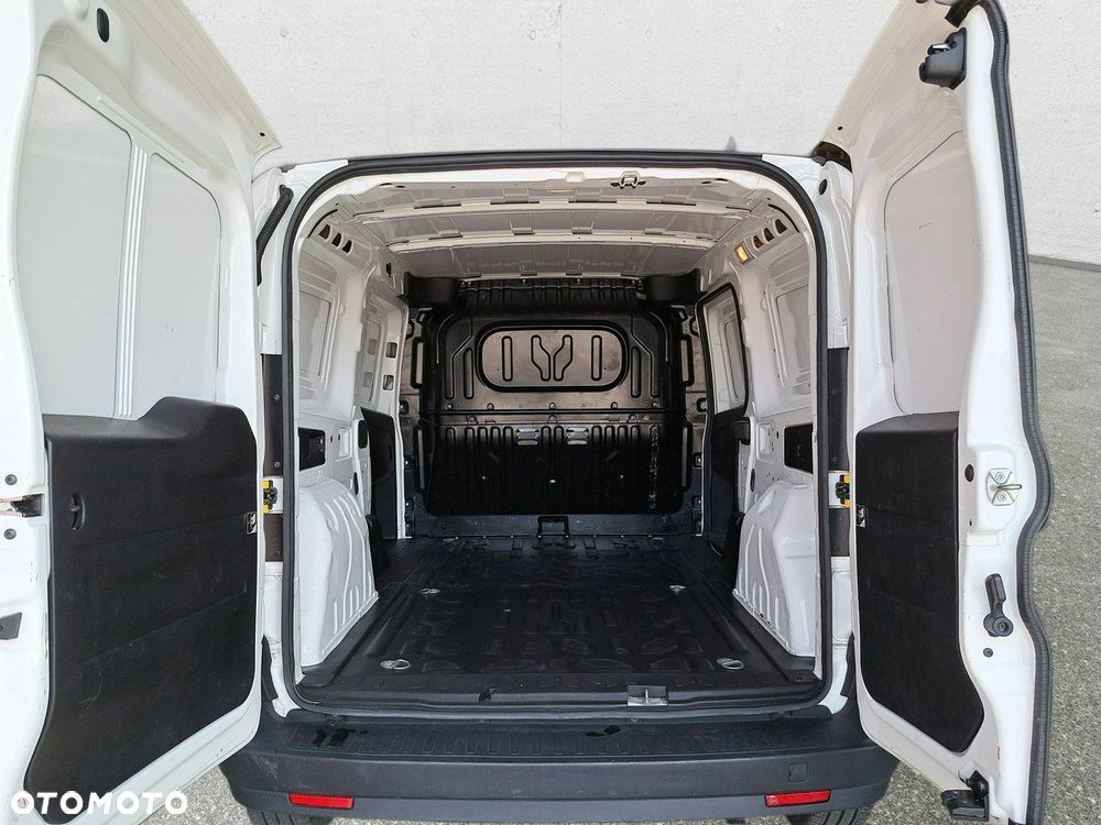 Fiat Doblo - 12