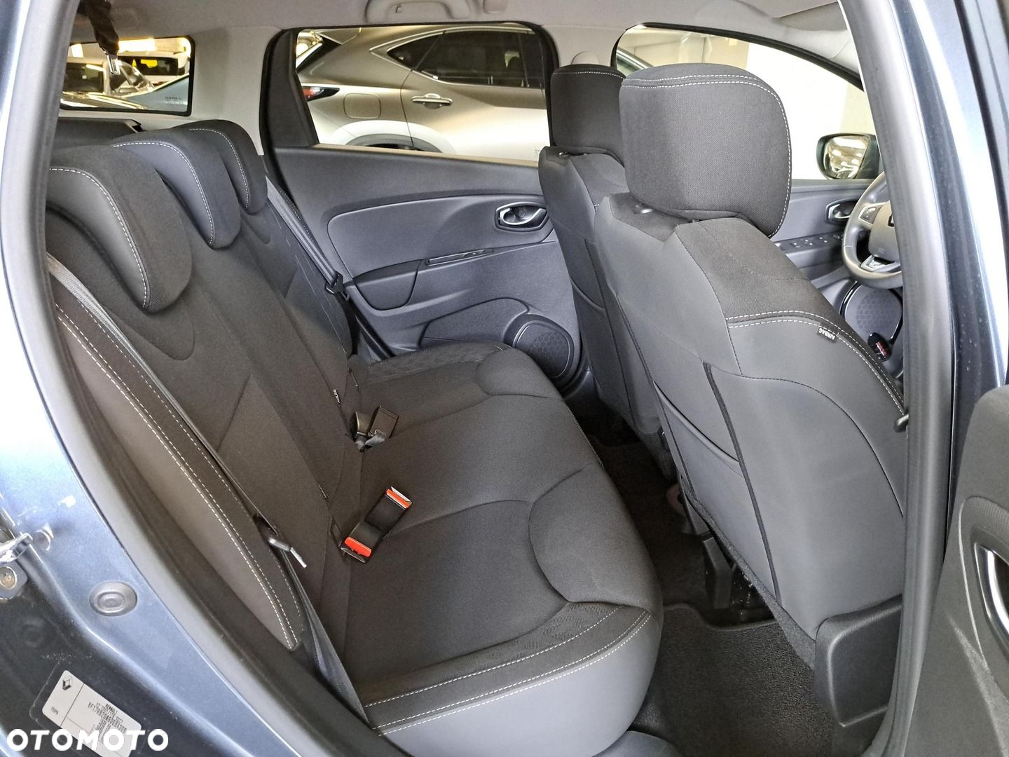 Renault Clio 0.9 Energy TCe Limited - 13