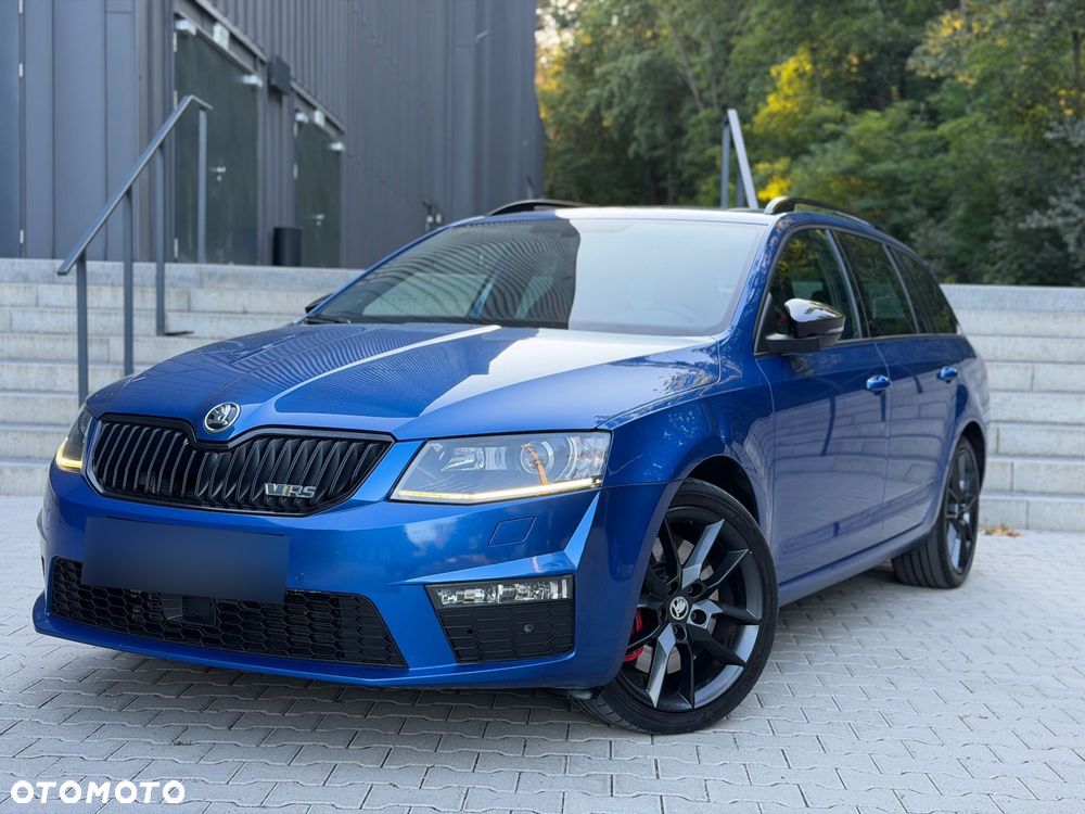 Skoda Octavia 2.0 TDI DSG RS - 3