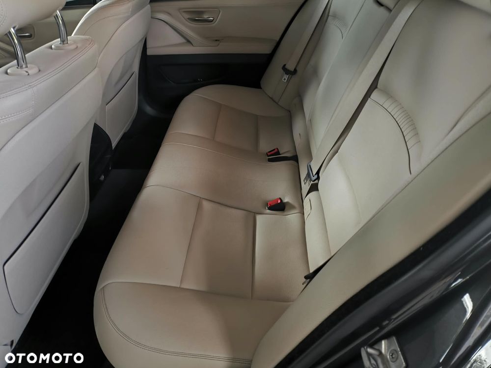 BMW Seria 5 520d - 21