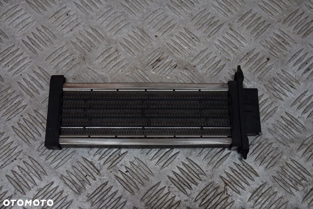 JEEP GRAND CHEROKEE WK 3.0 CRD NAGRZEWNICA ELEKTRYCZNA - 3