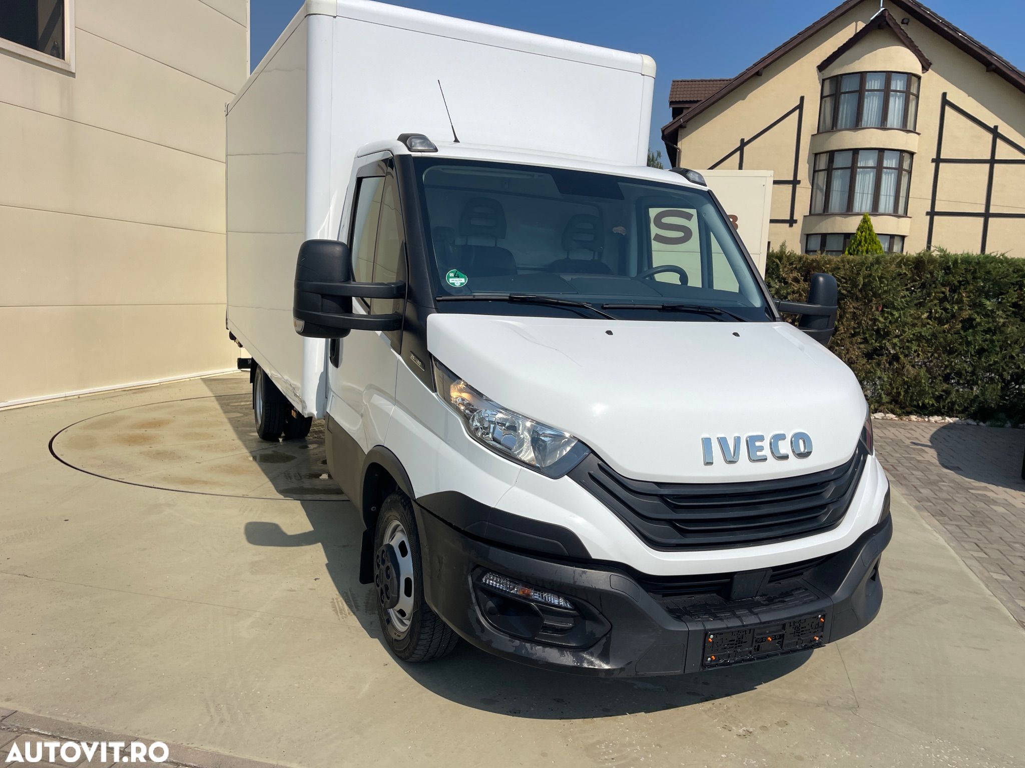 Iveco Daily 35C16 KOFFER LIFT PUNTE DUBLA - 1