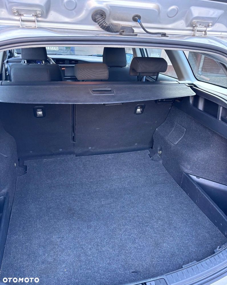 Toyota Auris 1.33 VVT-i Premium - 21