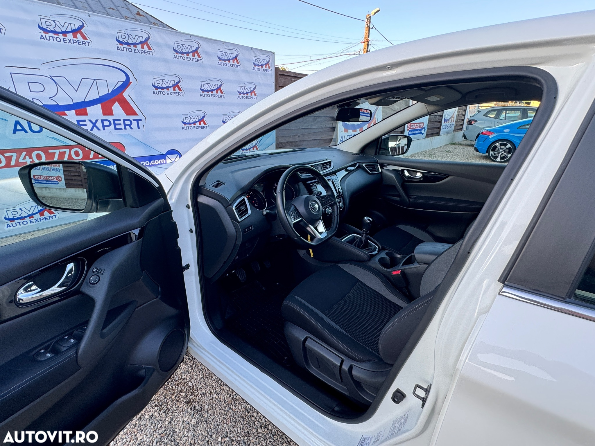 Nissan Qashqai 1.5 DCI N-CONNECTA - 11