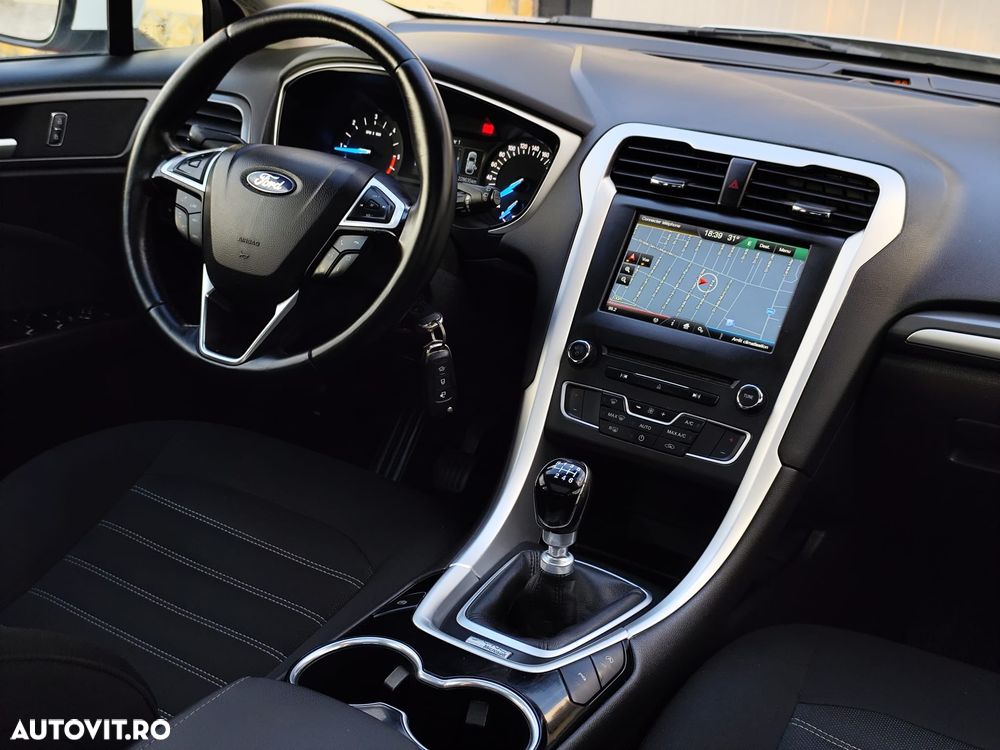 Ford Mondeo - 10