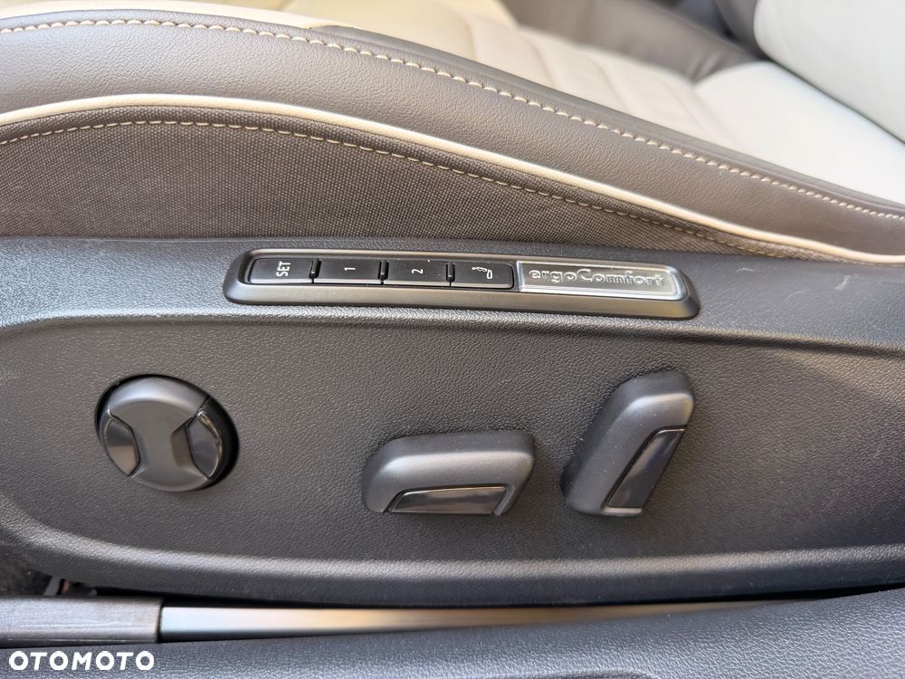 Volkswagen Arteon 2.0 TDI Elegance DSG - 18