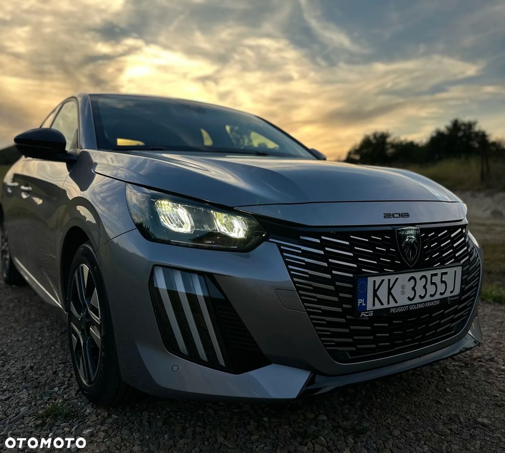 Peugeot 208 1.2 T Allure S&S - 1
