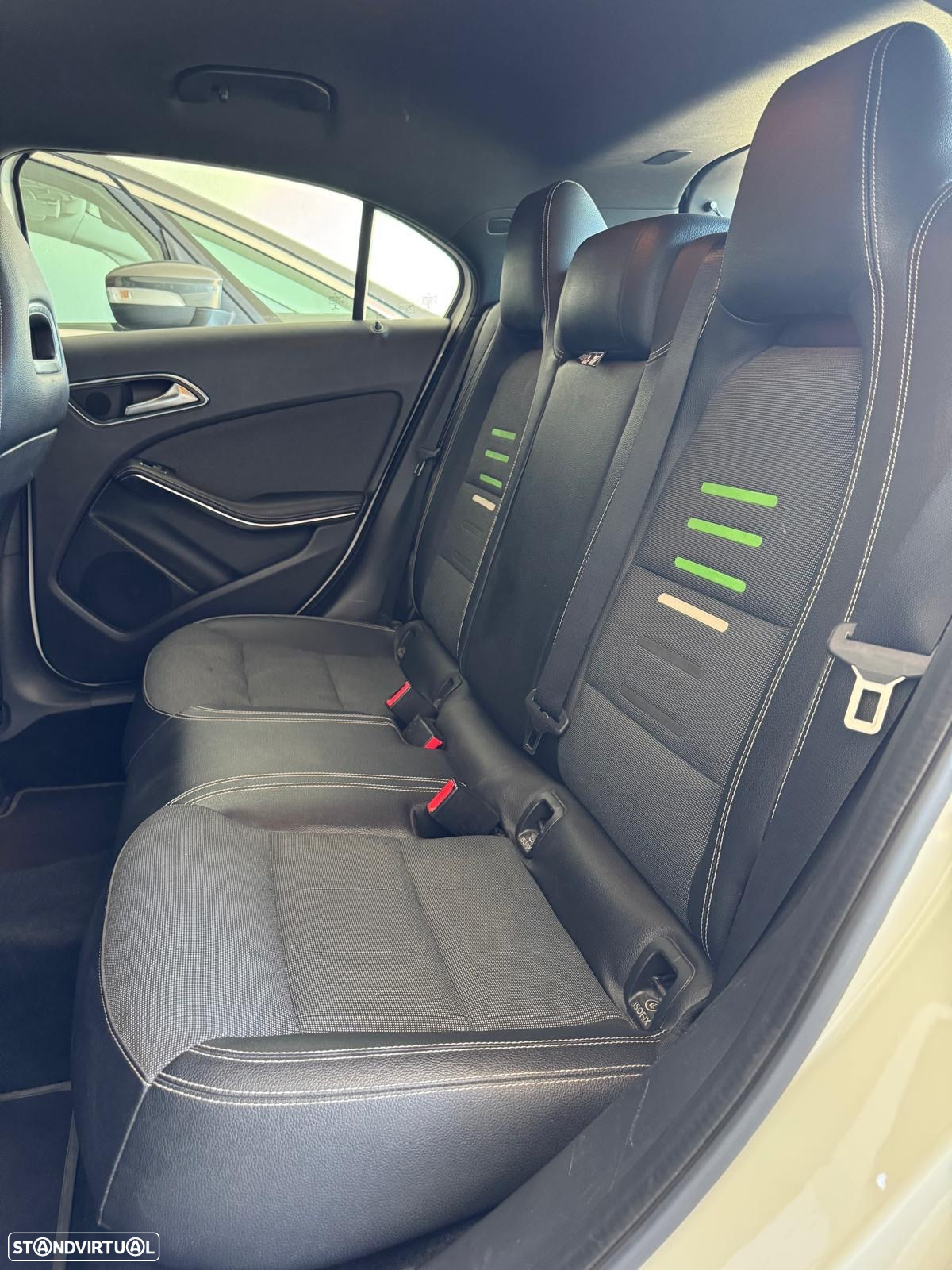 Mercedes-Benz A 180 d Urban - 6