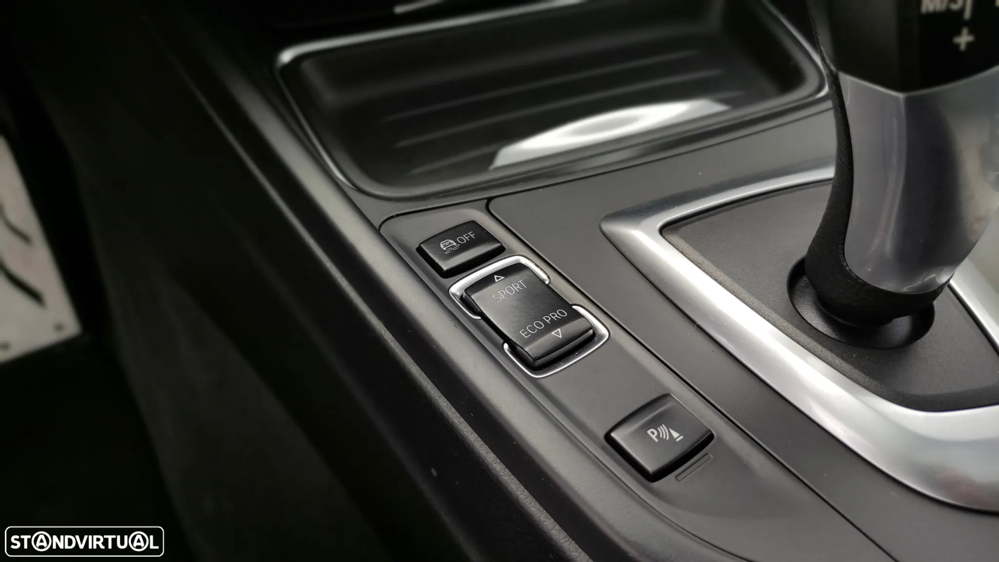 BMW 320 d Efficient Dynamic Edition Sport-Aut. - 25