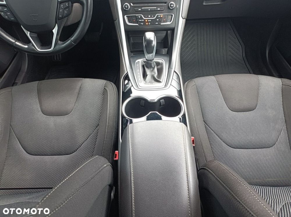 Ford Mondeo 2.0 TDCi STart-Stopp PowerShift-Aut Titanium - 12