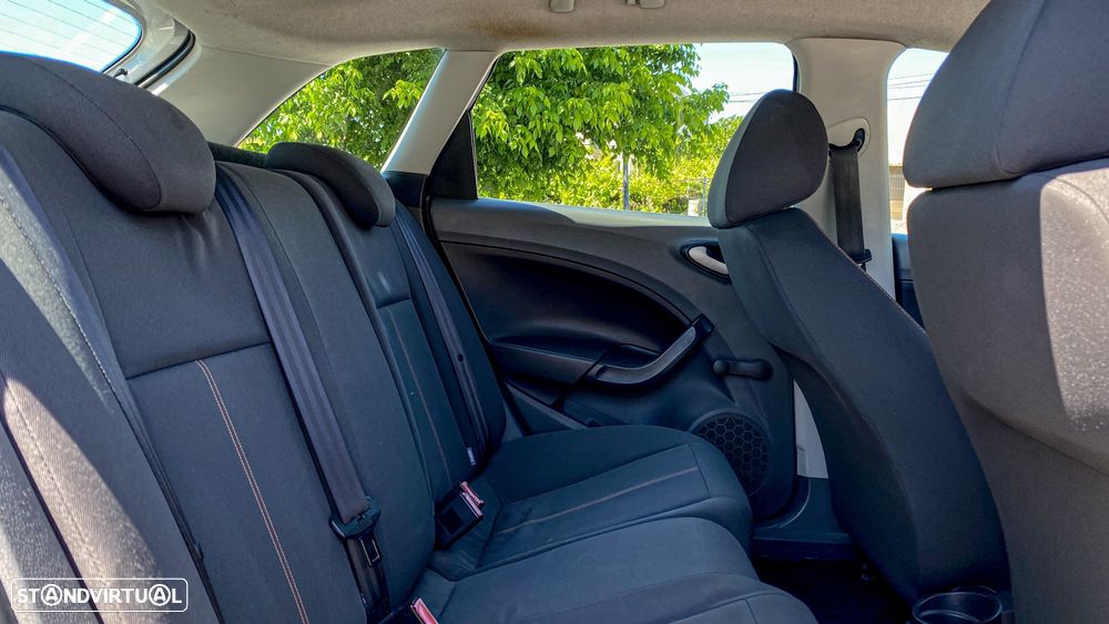 SEAT Ibiza ST 1.2 TDI Reference E-Ecomotive - 40