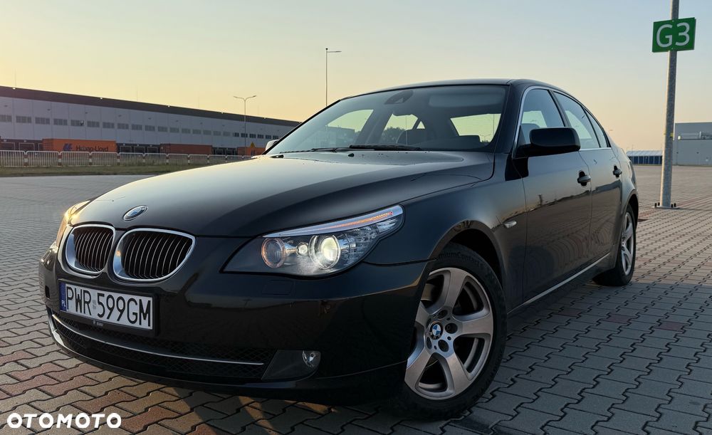 BMW Seria 5 525i - 1